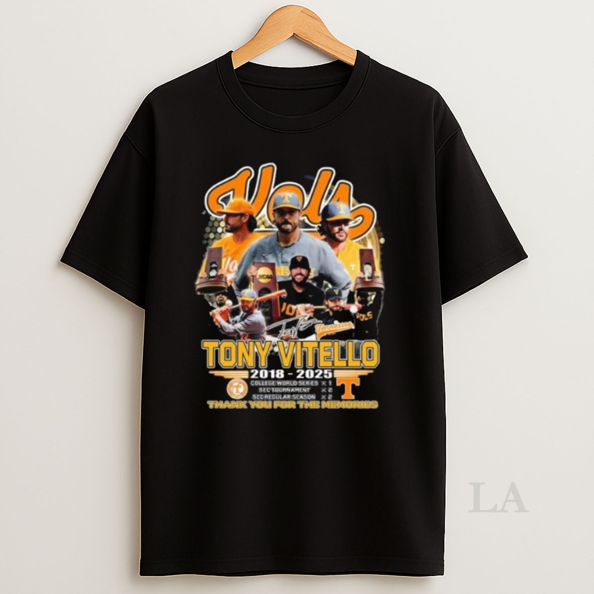 Original Coach Tony Vitello Tennessee Vols 2018 2025 Thank You For The Memories Signature Long Sleve Shirt