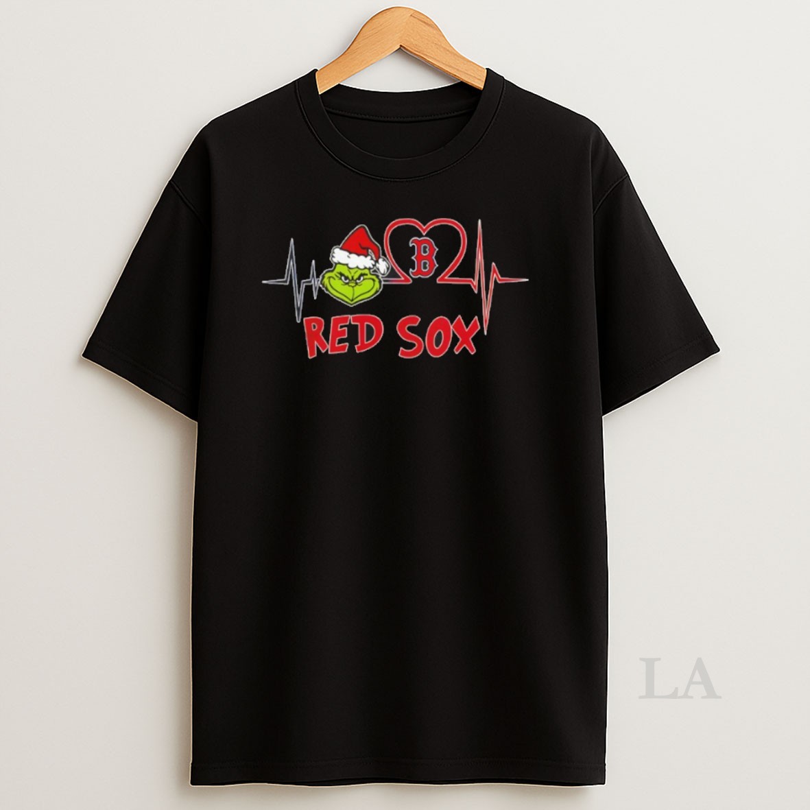 Original Grinch Santa Heartbeat Love Boston Red Sox Mlb Merry Christmas 2025 Shirt