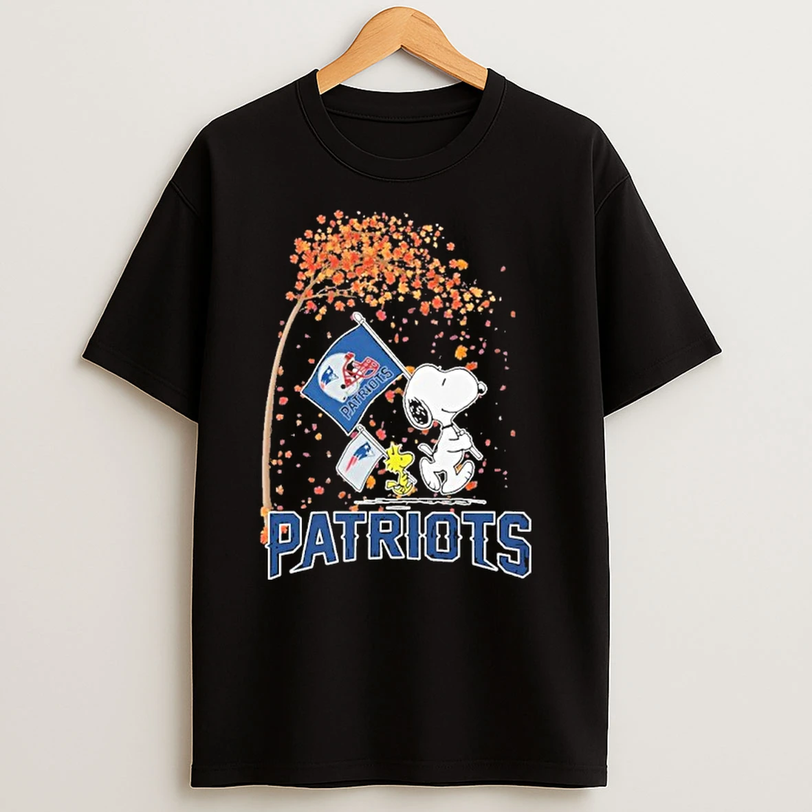Patriots Fall Snoopy T Shirts