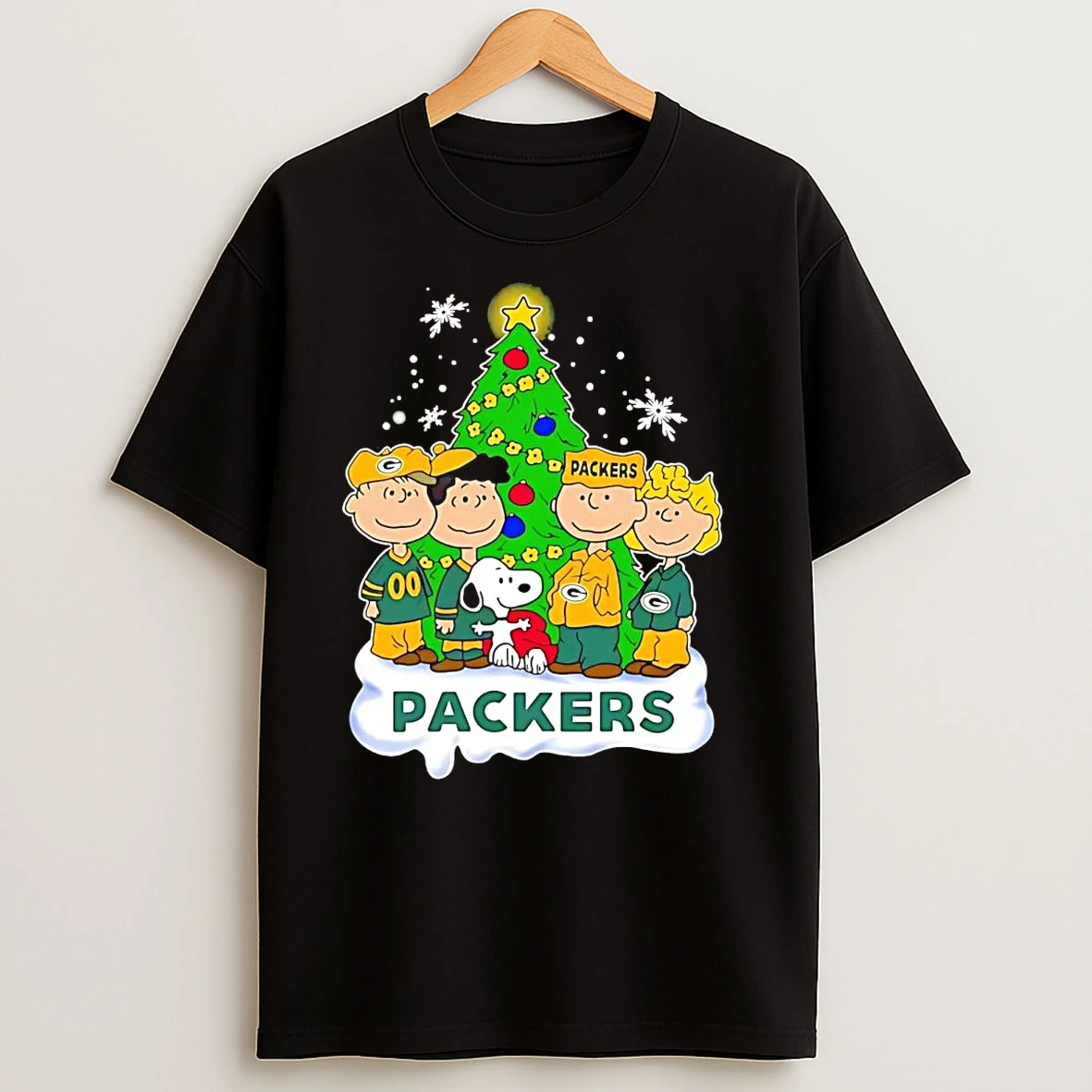 Peanuts Green Bay Packers Under Christmas Tree T Shirts