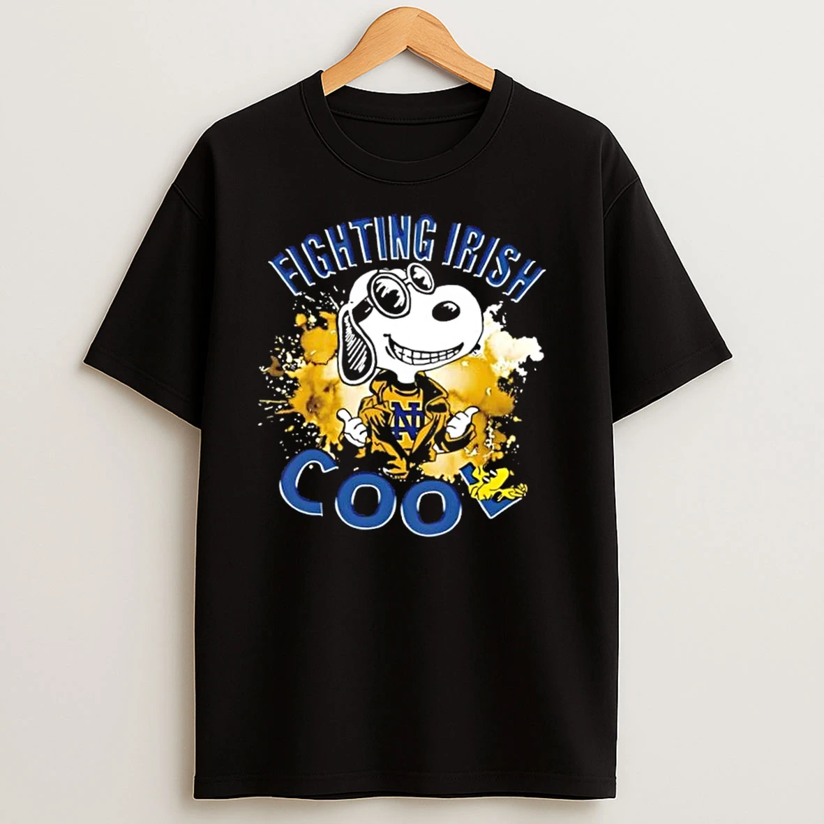 Peanuts Snoopy X Notre Dame Fighting Irish Football Cool T Shirts