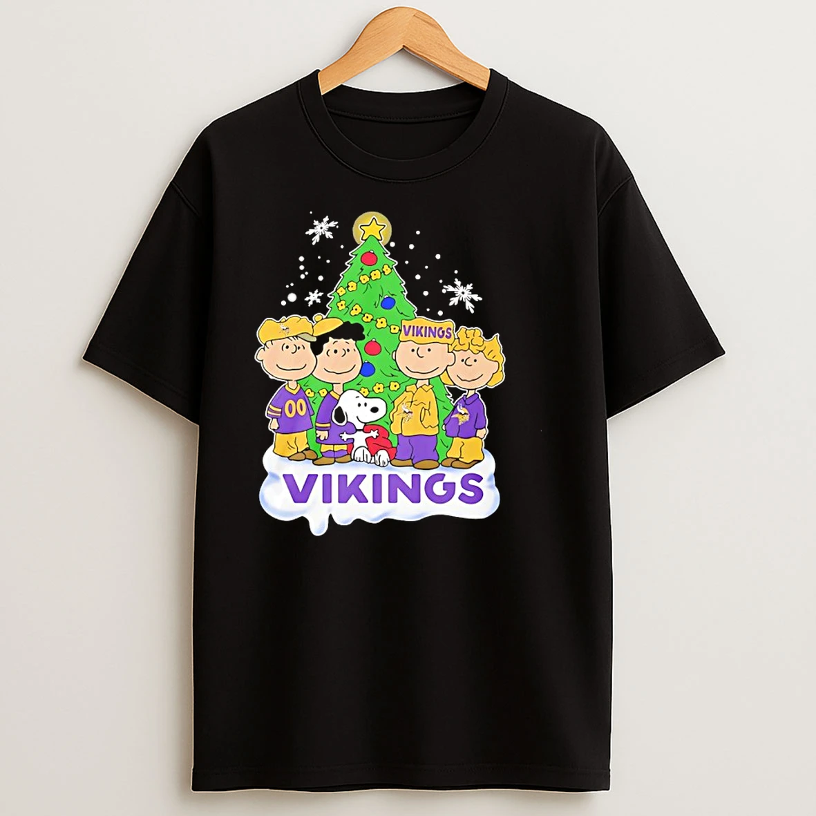 Peanuts Characters X Minnesota Vikings Chrismas T Shirts