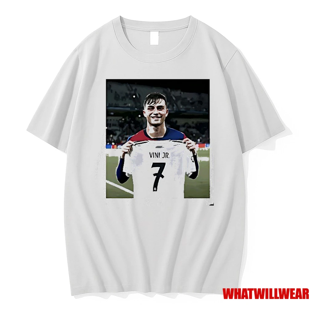 Pedri Pulling Vini Jr 7 Shirts