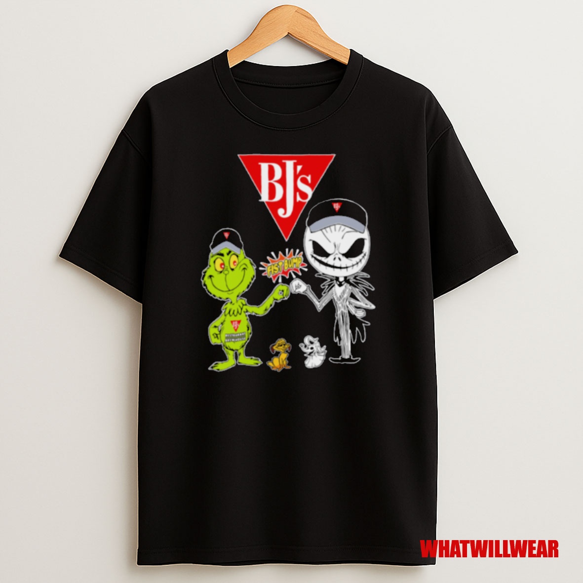 Premium Bjs Merch Grinch And Jack Skellington Fist Bump Bjs Halloween Hoodie0 Sweatshirt Tee