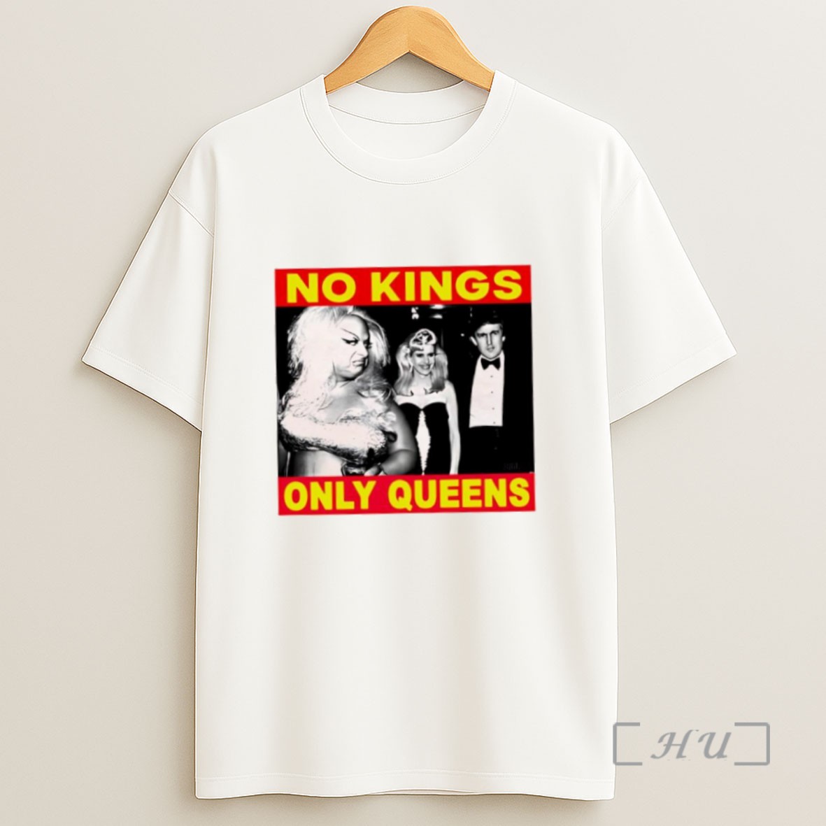 Premium Pedro Pascal No Kings Only Queens Sweatshirt Tee Shirt