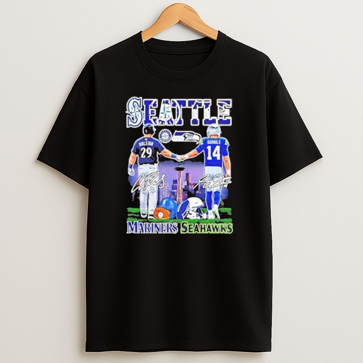 Premium Seattle Mariners Releigh And Seattle Seahawks Darnolo Signatures Sweatshirt Tee