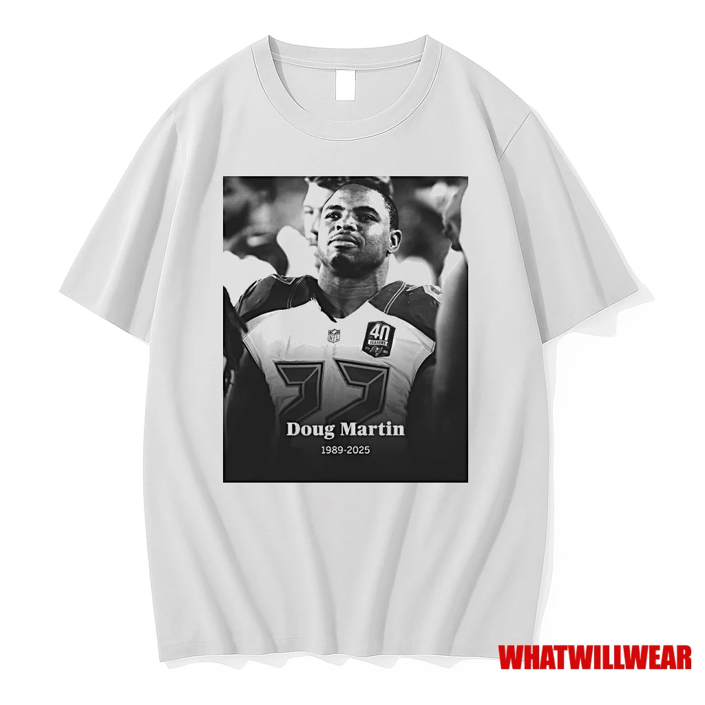 Rip Doug Martin A Former All Pro Running Back For The Buccaneers 1989 2025 Shirts