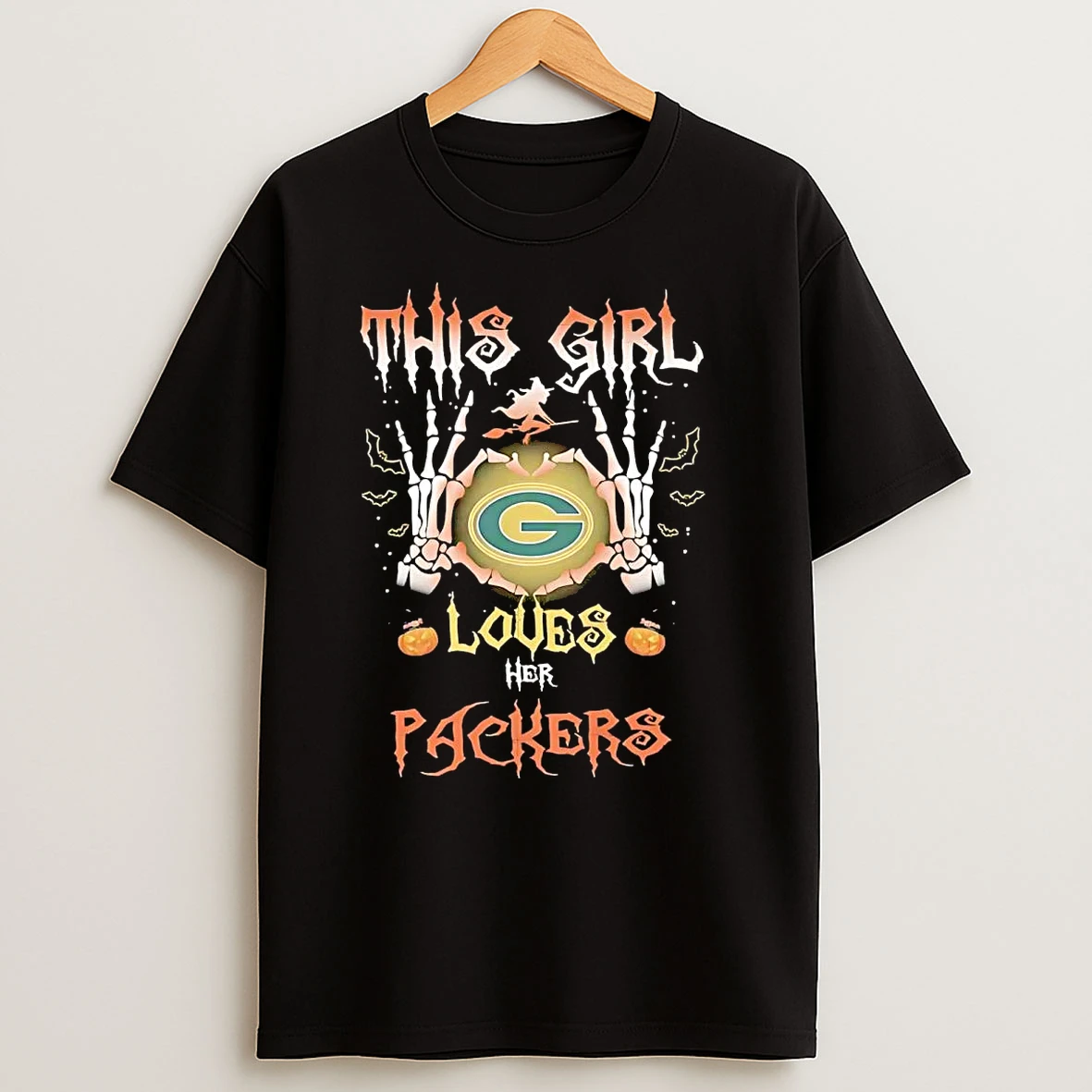 Skeleton Hearts Hands Halloween This Girl Loves Her Green Bay Packers T Shirts