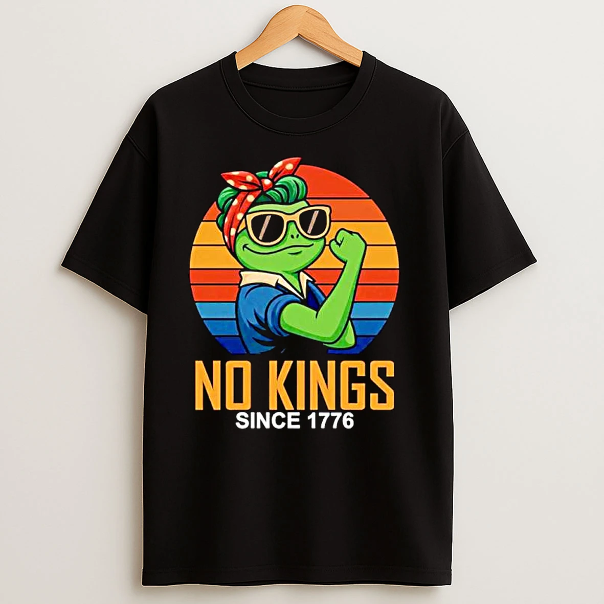 Strong Frog No Kings Since 1776 Ornaments T Shirts