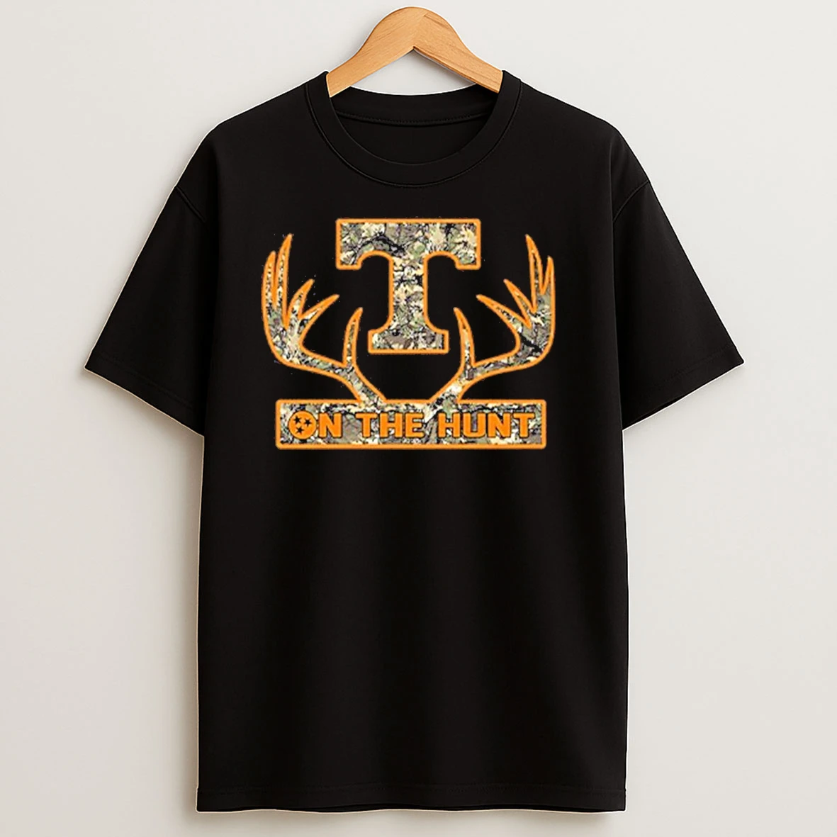 Tennessee Volunteers Baseball On The Hunt T Shirts