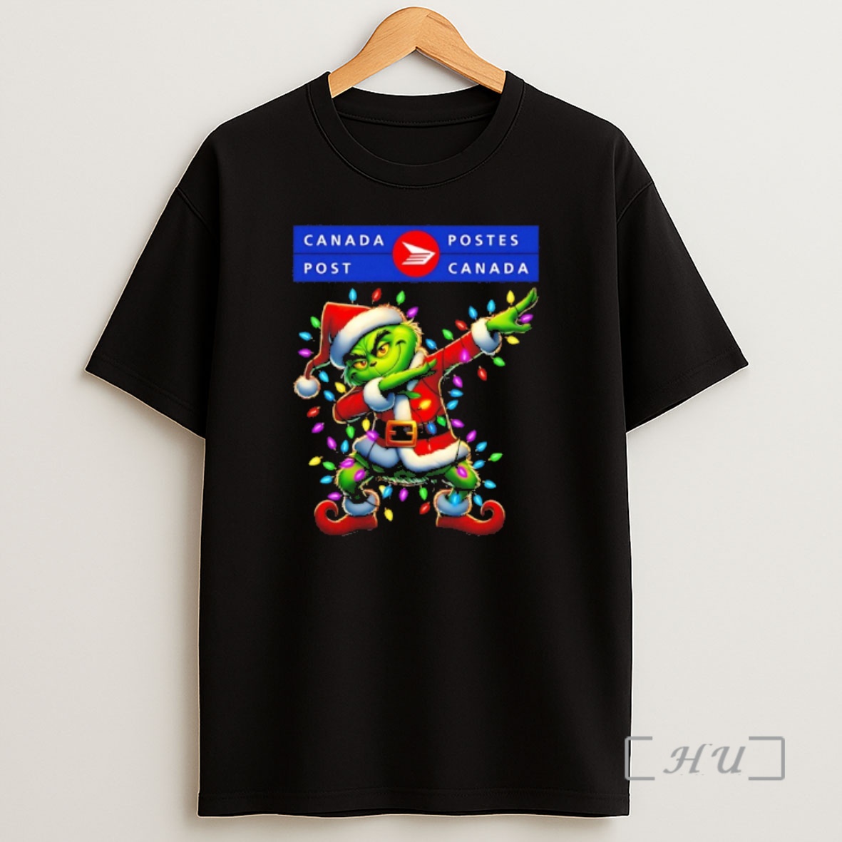 Trending Canada Post X Grinch Dabbing Christmas 2025 Premium Shirt Sweatshirt Tee