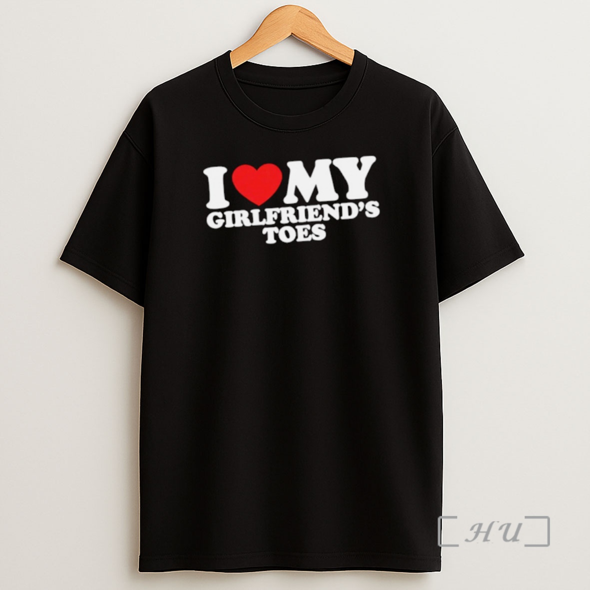 Trending I Heart My Girlfriends Toes Premium Shirt Sweatshirt Tee