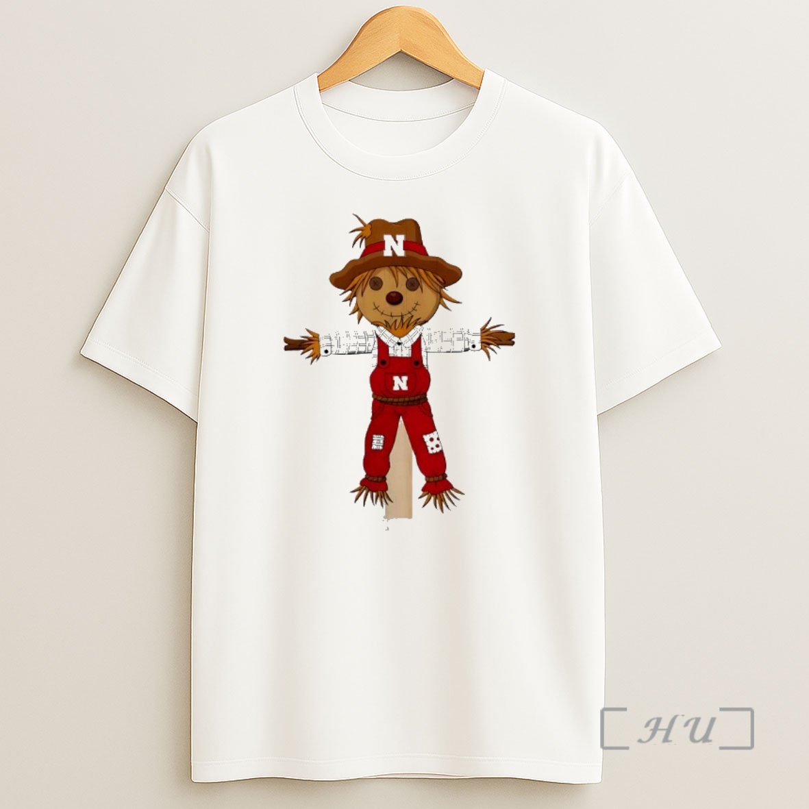 Trending Nebraska Huskers Scarecrow Premium Shirt Sweatshirt Tee