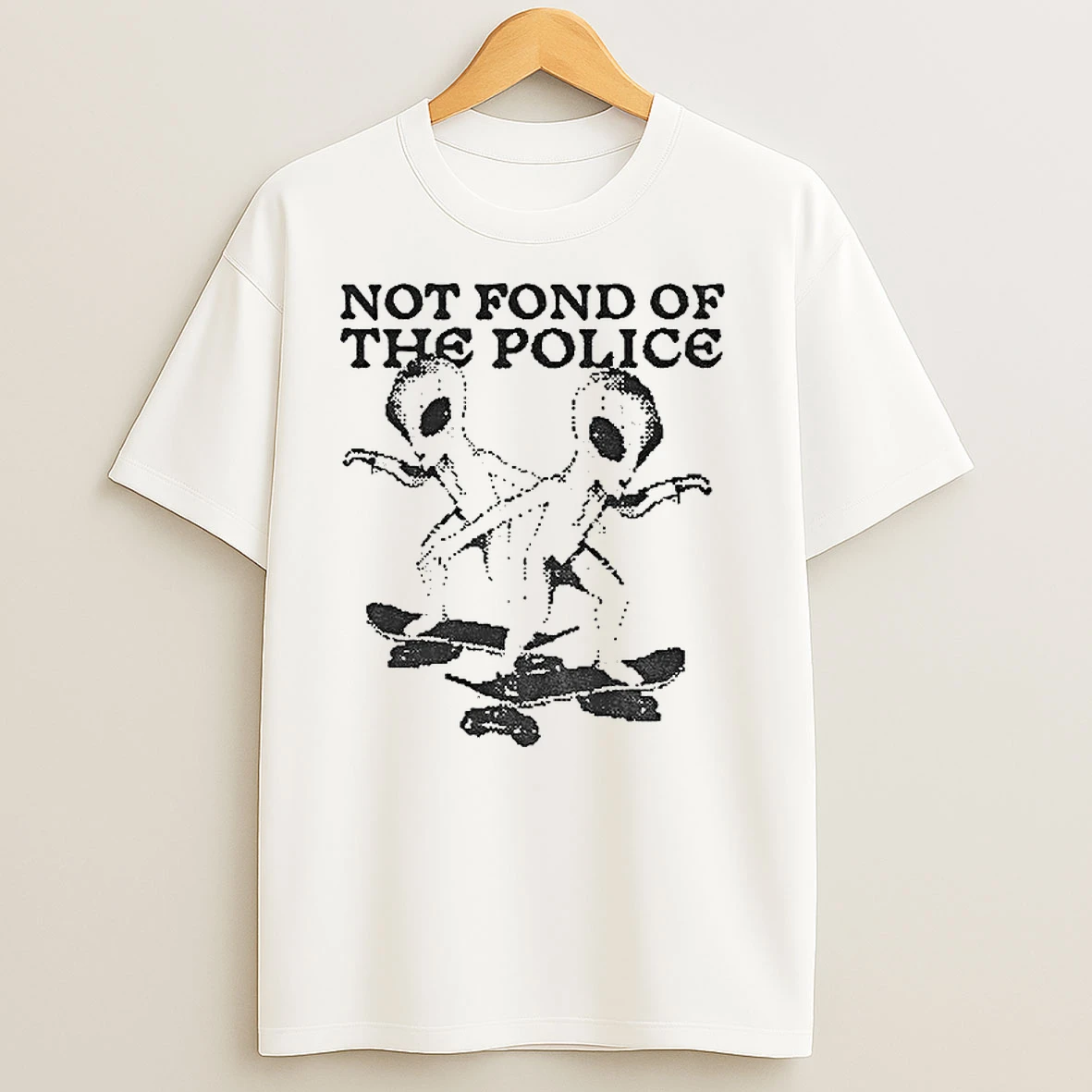 Alien Not Fond Of The Police T Shirts