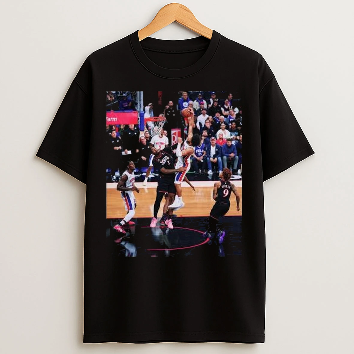 Cade Cunningham Dunking Over Drummond Circle Black T Shirts