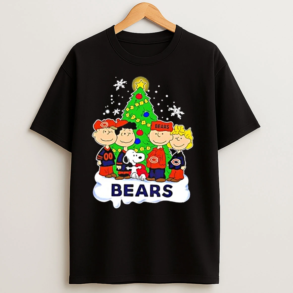 Chicago Bears X Peanuts Snoopy And Friends Christmas Tree T Shirts