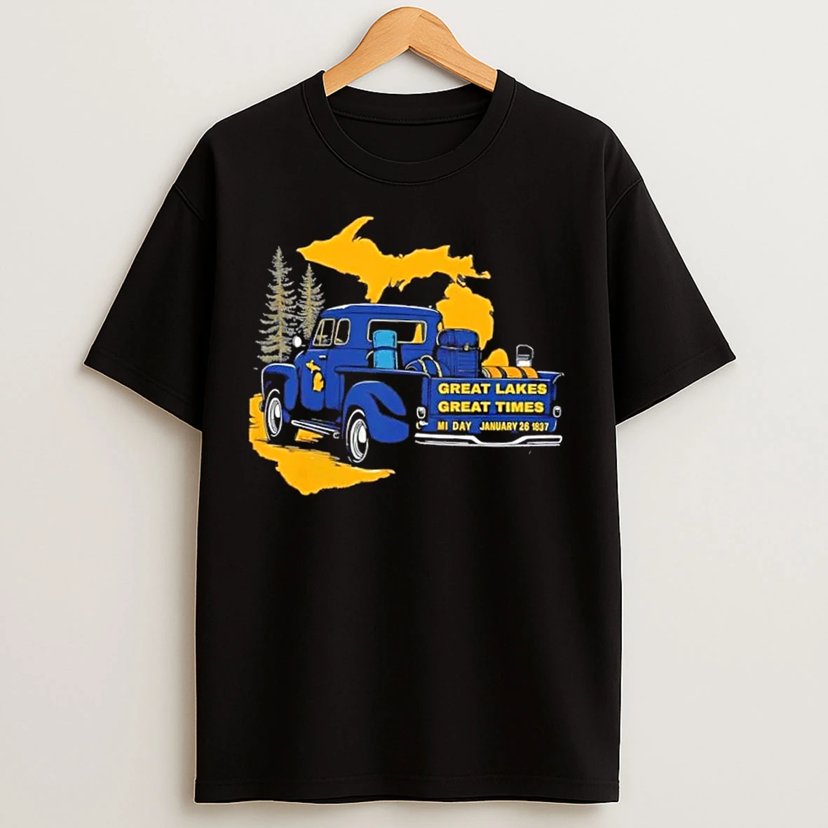 Classic Great Lakes Vintage Truck Michigan Map Retro Road Trip Great Times T Shirts