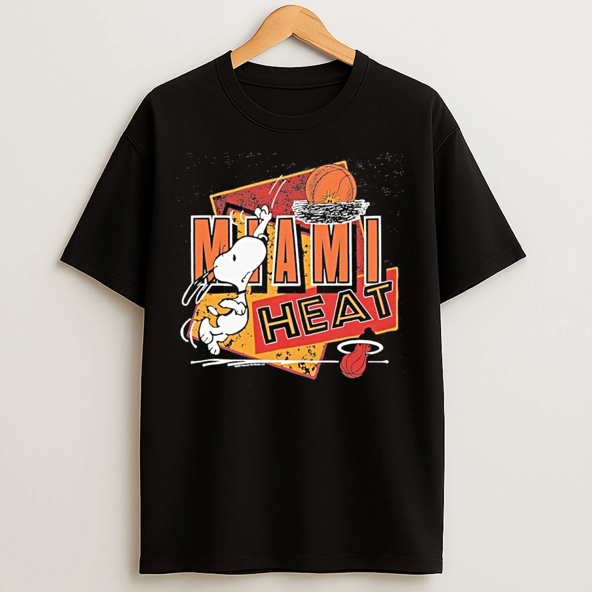 Classic Miami Heat X Snoopy Dunk Basketball T Shirts