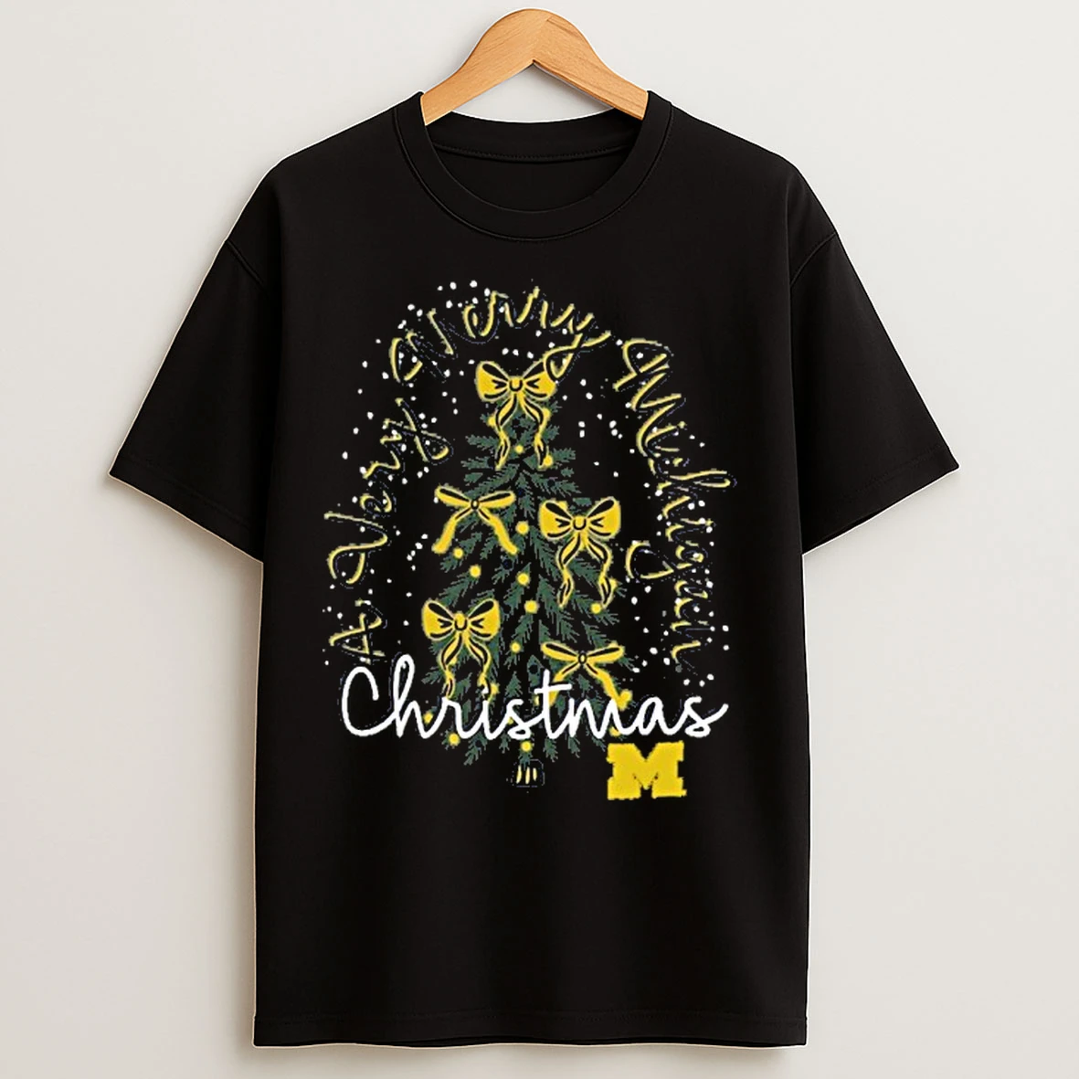 Classic Michigan Wolverines Christmas Tree Holiday T Shirts