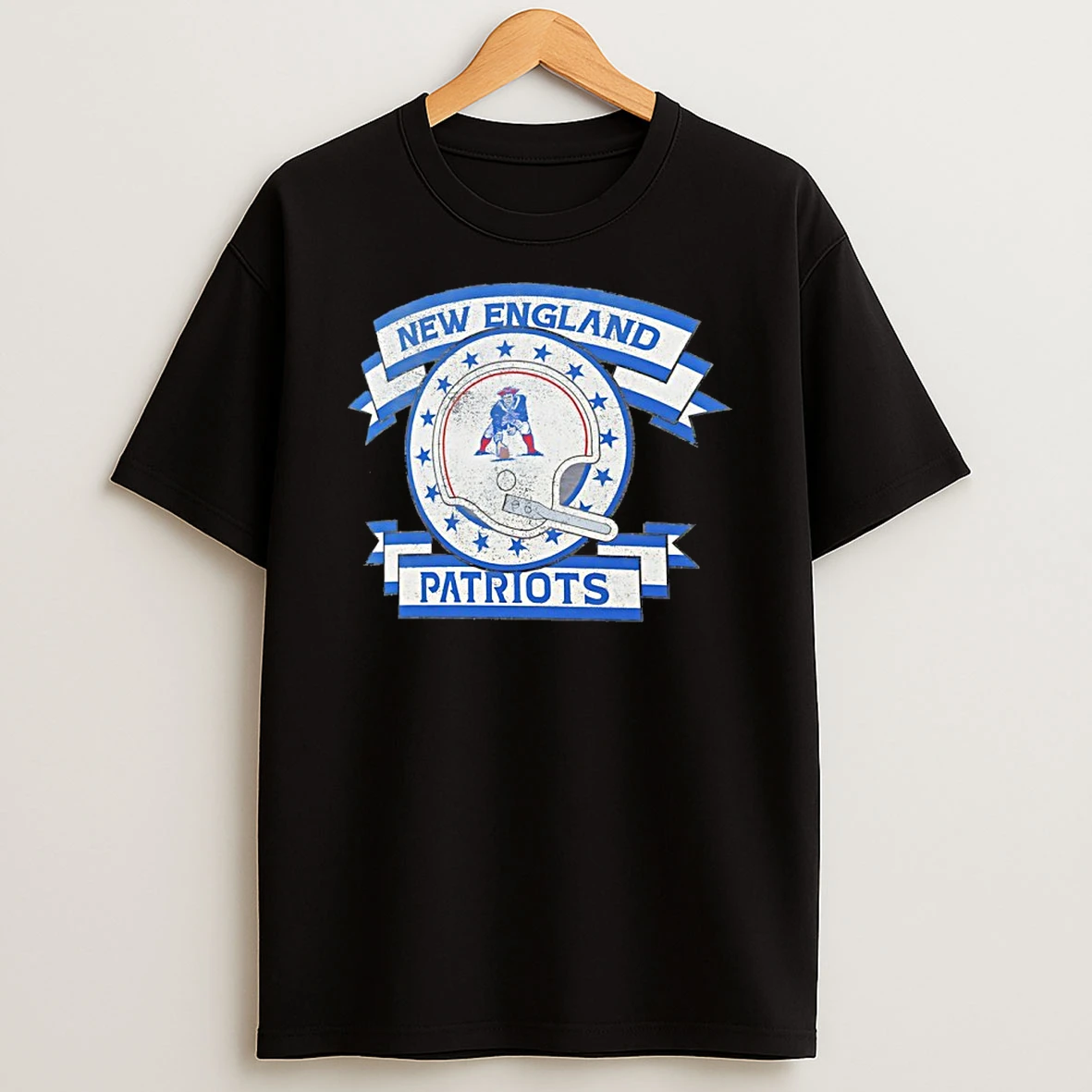 Classic New England Patriots Wingback Carry Helmet Vintage T Shirts