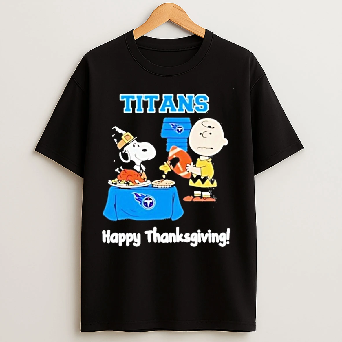 Classic Snoopy And Charlie Brown Tennessee Titans Nfl Happy Thanksgiving 2025 T Shirts