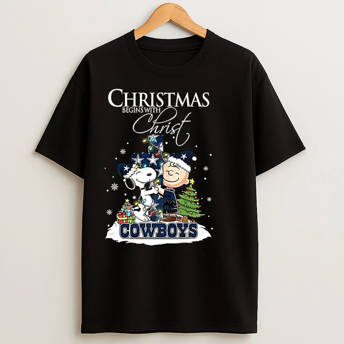 Classic Snoopy And Charlie Brown X Dallas Cowboys Christmas Begins With Christ Cross T Shirts