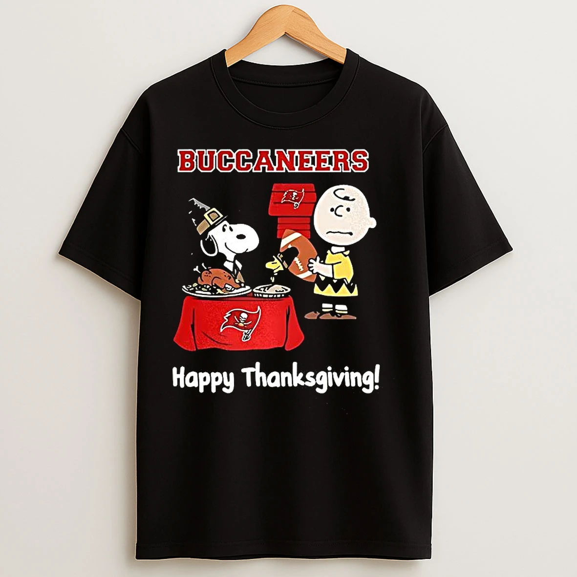 Classic Snoopy And Charlie Brown X Tampa Bay Buccaneers Football Happy Thanksgiving T Shirts