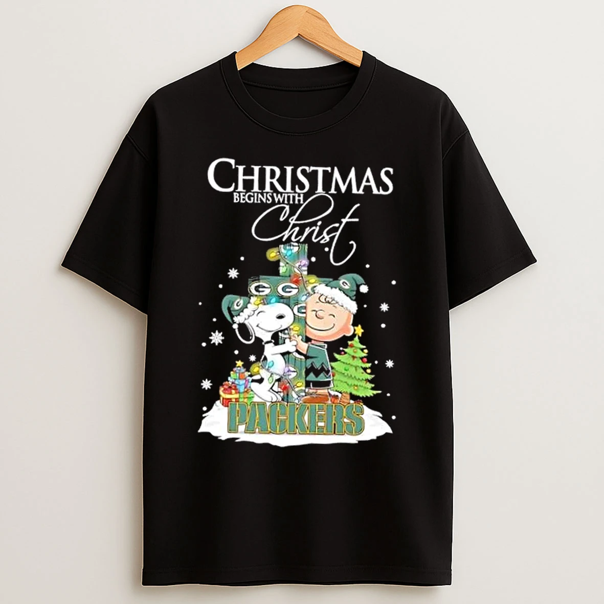 Classic Snoopy And Charlie Brown X Green Bay Packers Christmas Begins With Christ T Shirts