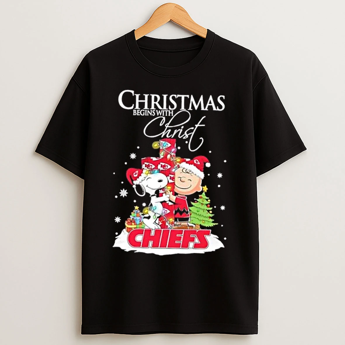 Classic Snoopy And Charlie Brown X Kansas City Chiefs Christmas Begins With Christ T Shirts