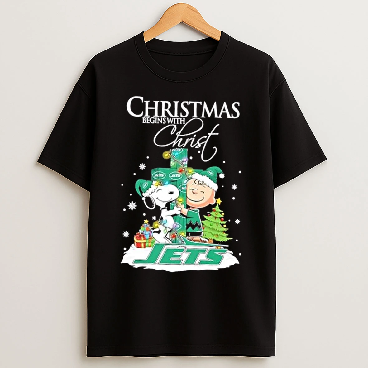 Classic Snoopy And Charlie Brown X New York Jets Christmas Begins With Christ T Shirts