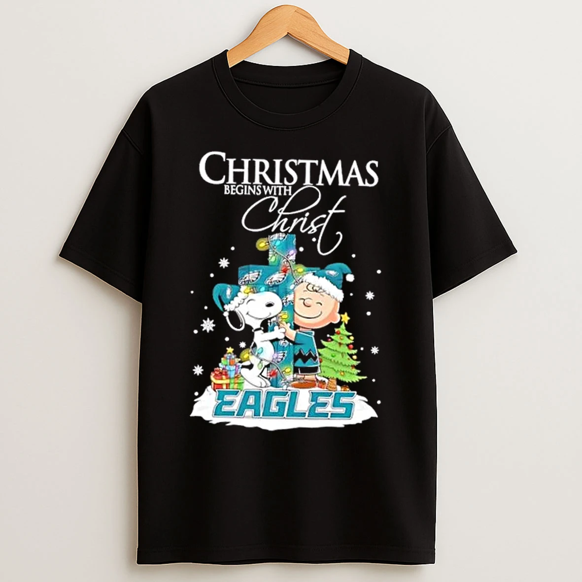 Classic Snoopy And Charlie Brown X Philadelphia Eagles Christmas Begins With Christ T Shirts