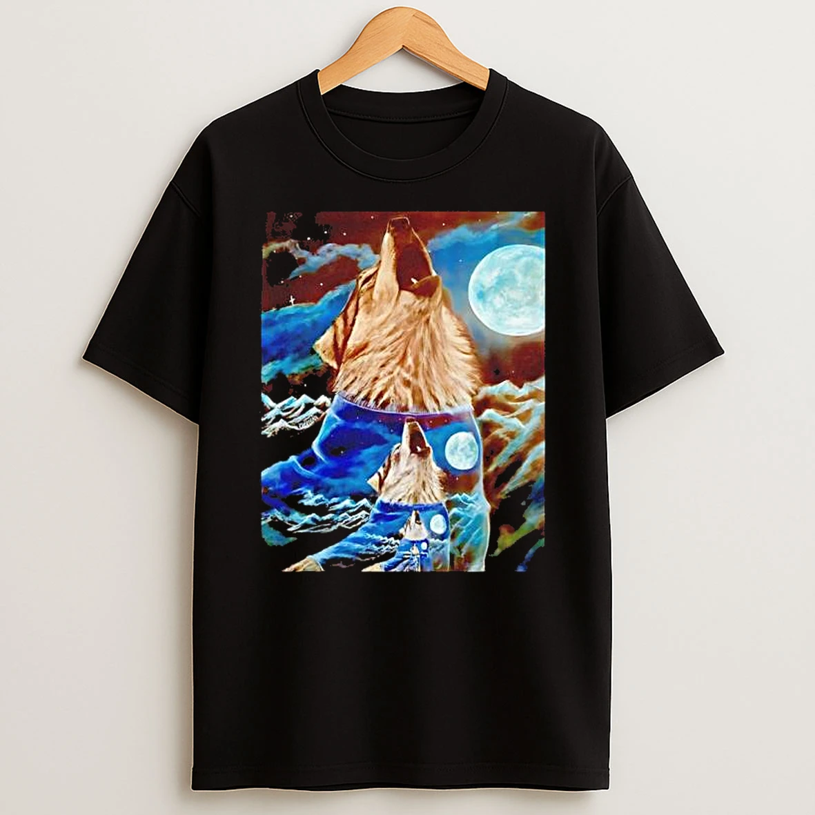 Classic Travis Chapman Wolf And Moon T Shirts