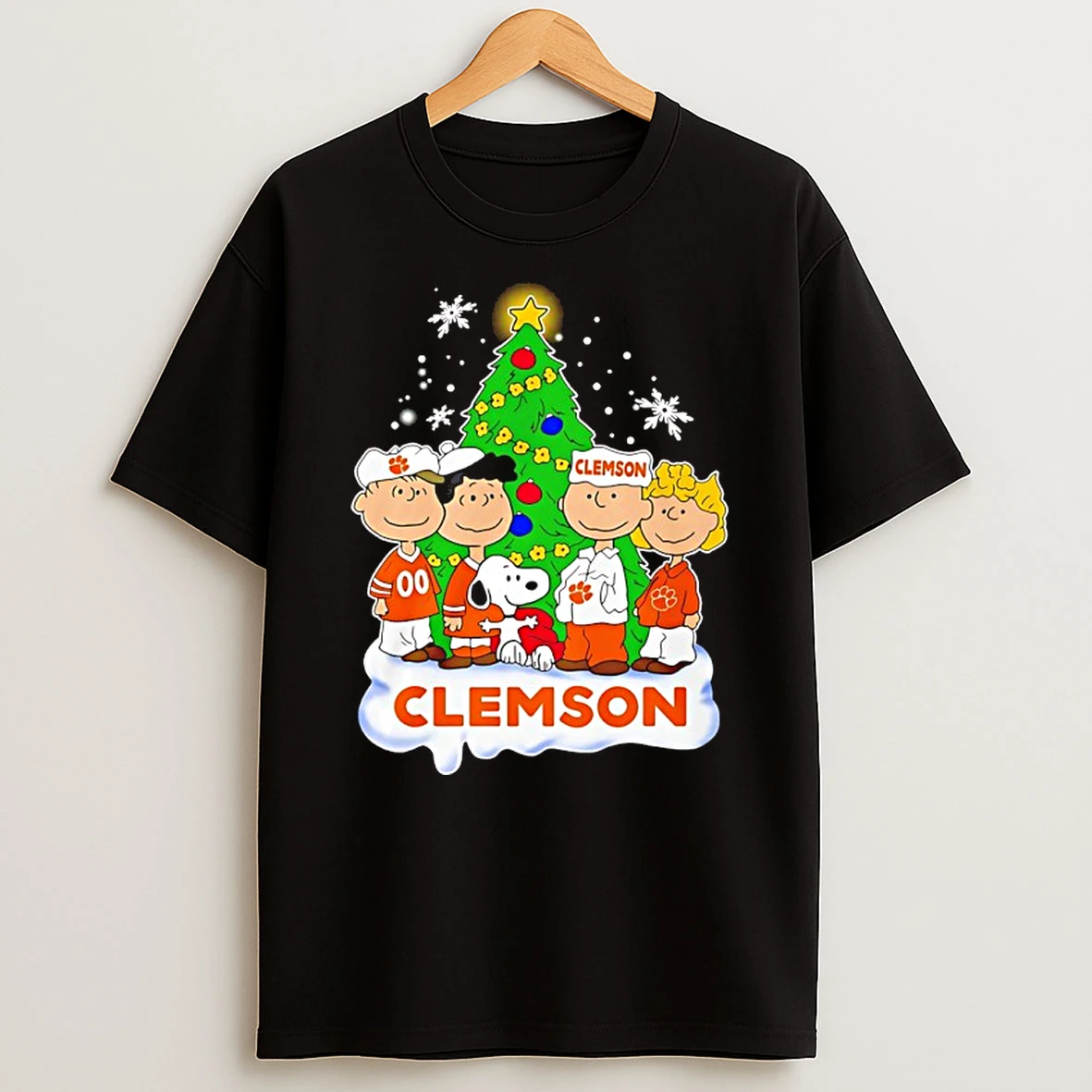 Clemson Tigers Snoopy And The Peanuts Christmas 2025 Shirts
