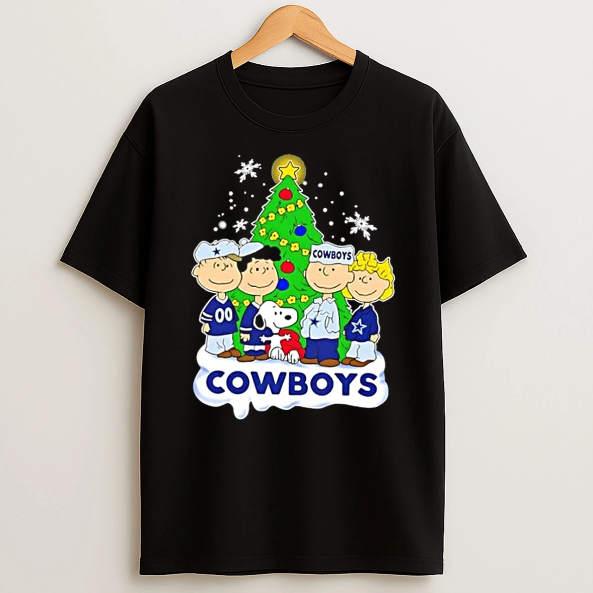 Dallas Cowboys X Peanuts Snoopy And Friends Christmas Tree Shirts