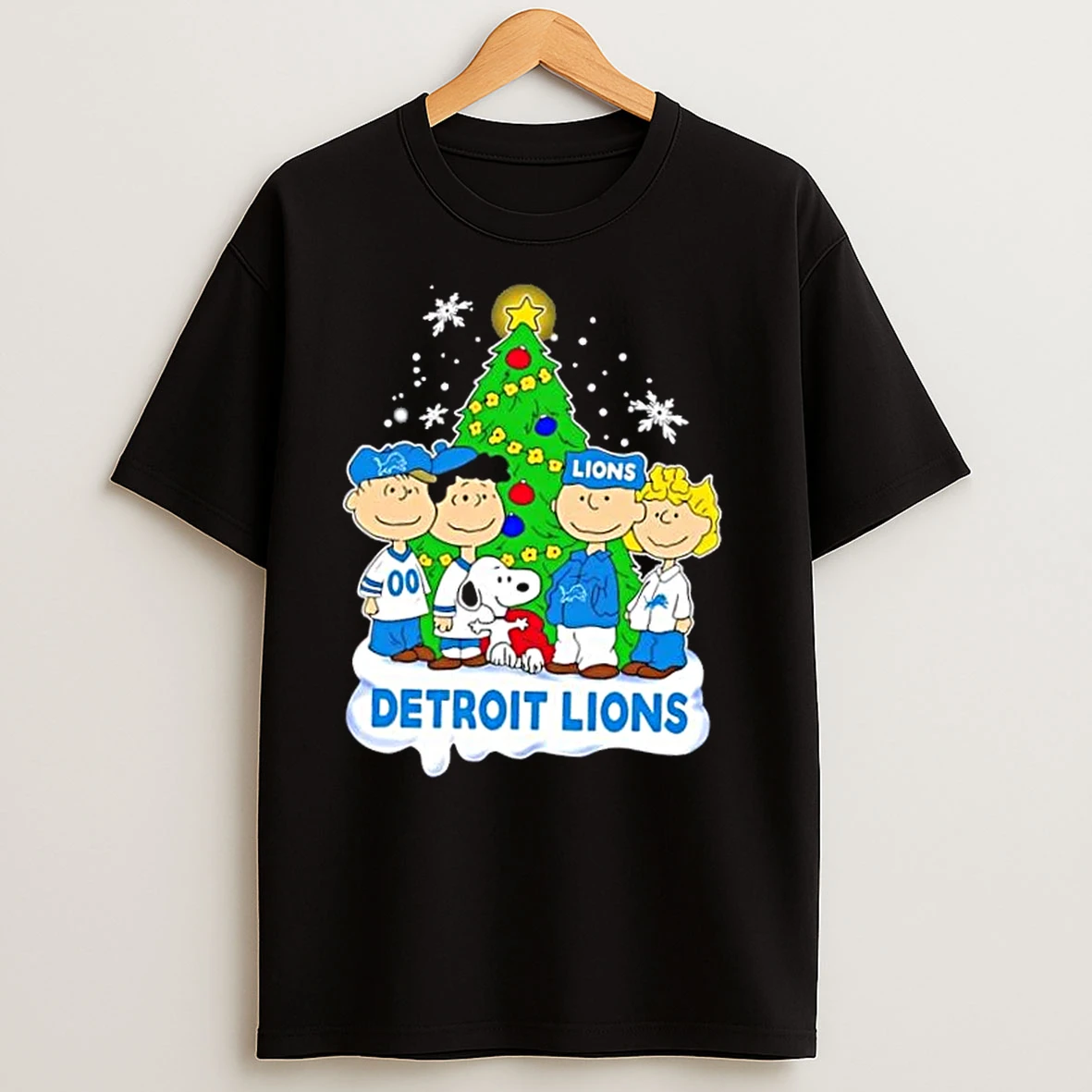 Detroit Lions X Peanuts Snoopy And Friends Christmas Tree T Shirts