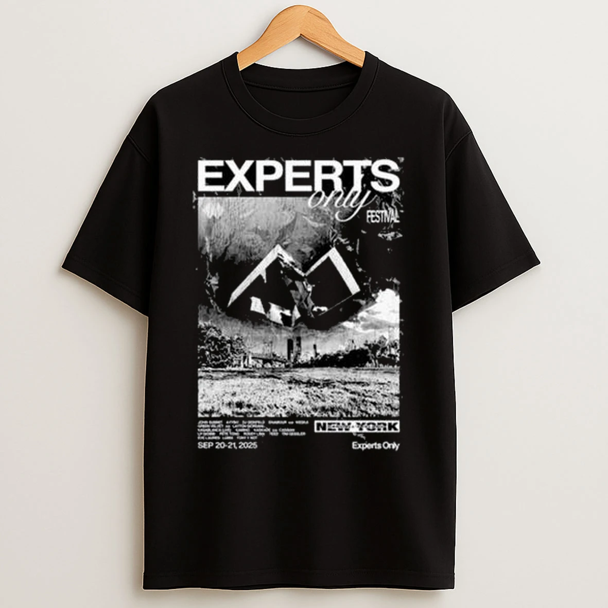 Experts Only Experts Only Festival Circle Black T Shirts