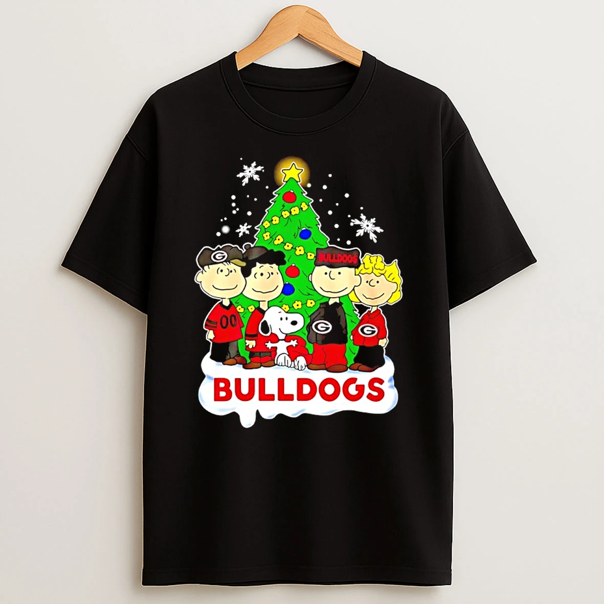 Georgia Bulldogs Snoopy And The Peanuts Christmas 2025 Shirts