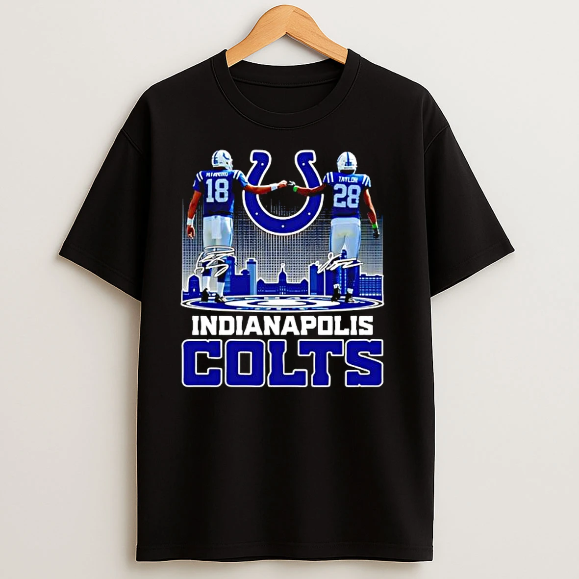 Indianapolis Colts Nfl Team 18 And 28 Players Signatures T Shirts