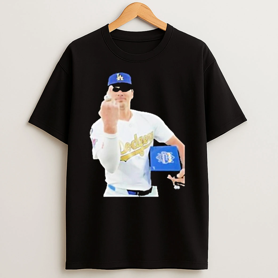 Kike Hernandez Middle Finger Ring Los Angeles Dodgers 2025 World Series Champions Shirts