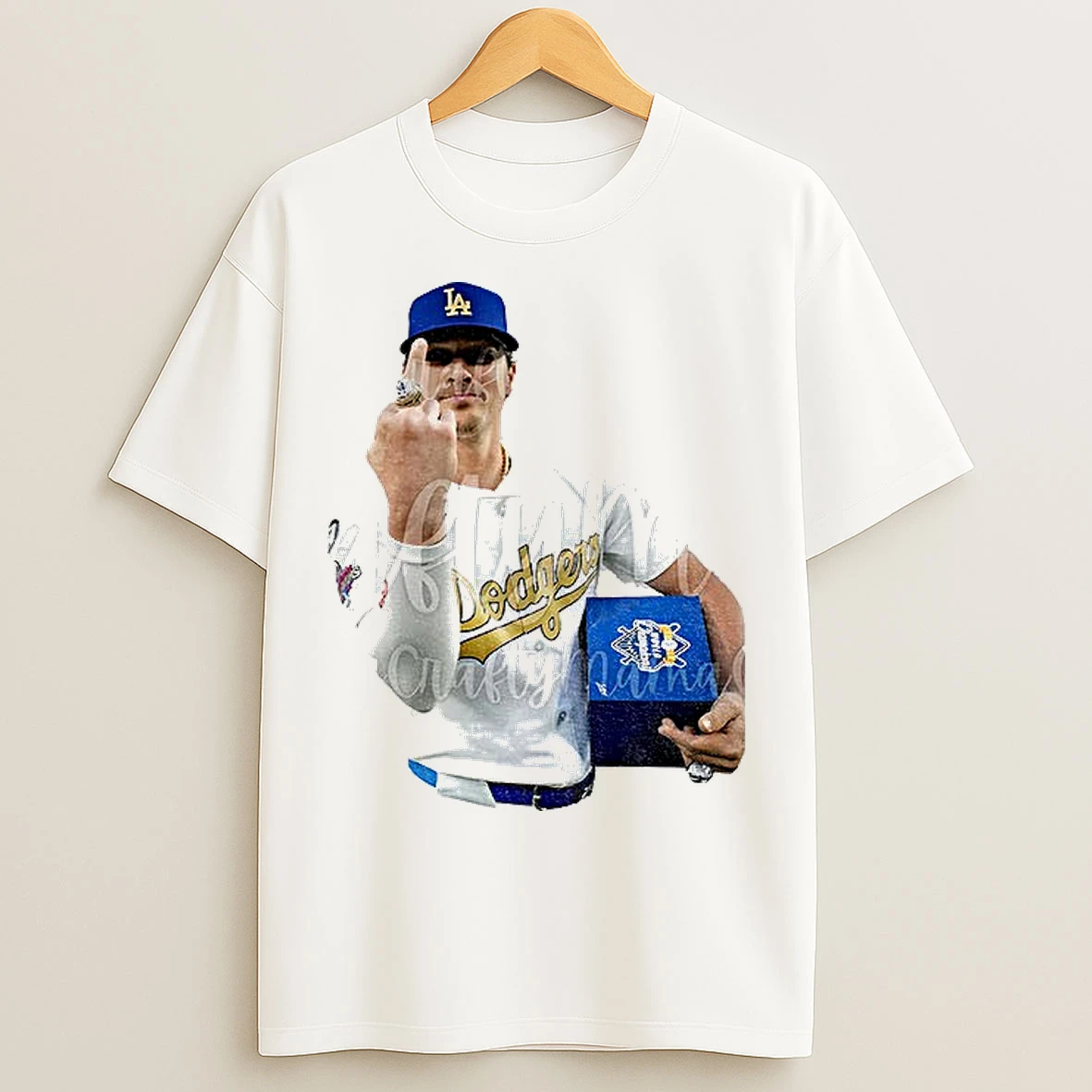 Kike Hernandez Middle Finger Ring Doyers Los Angeles Dodgers Mlb Baseball World Series 2025 T Shirts