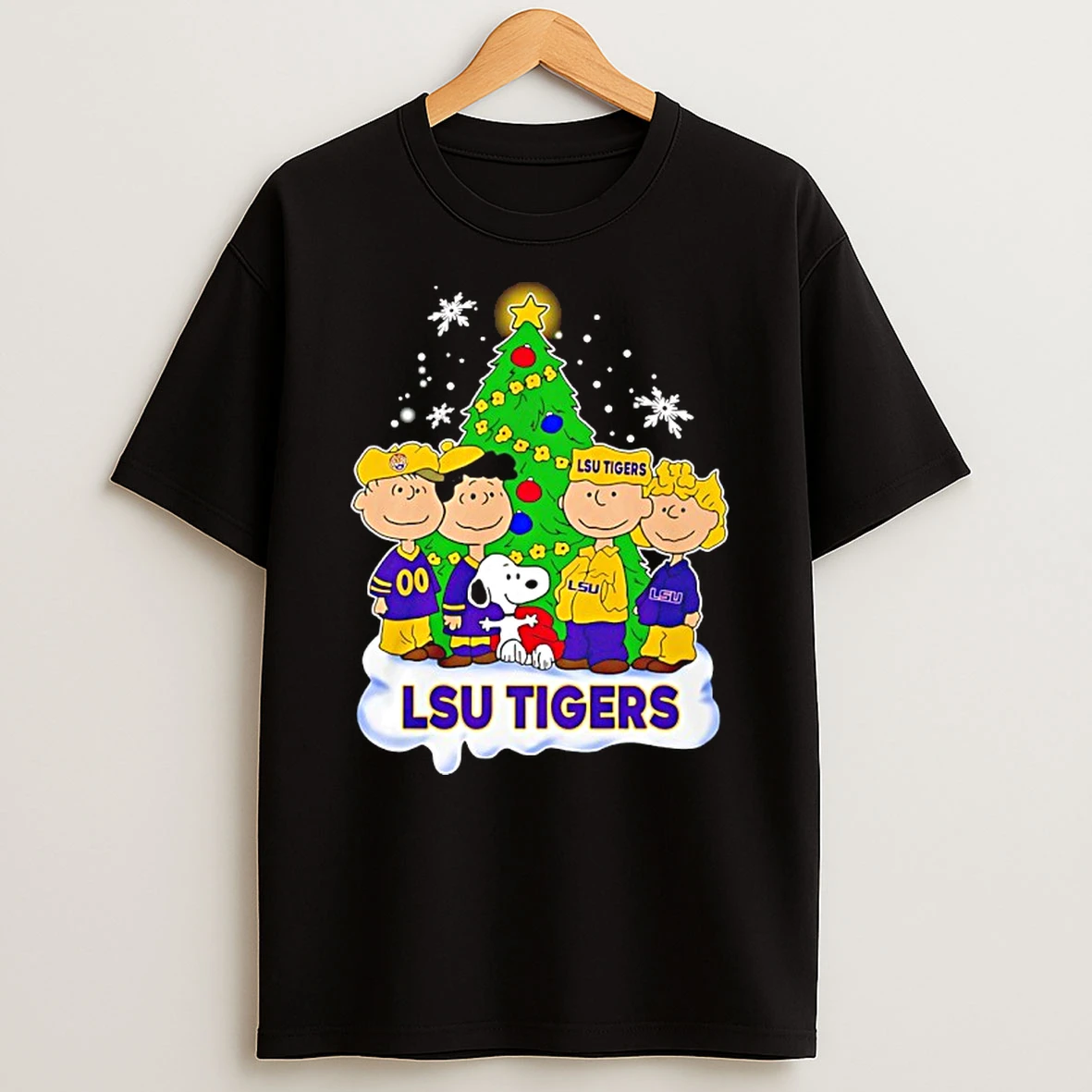 Lsu Tigers Snoopy And The Peanuts Christmas 2025 Shirts