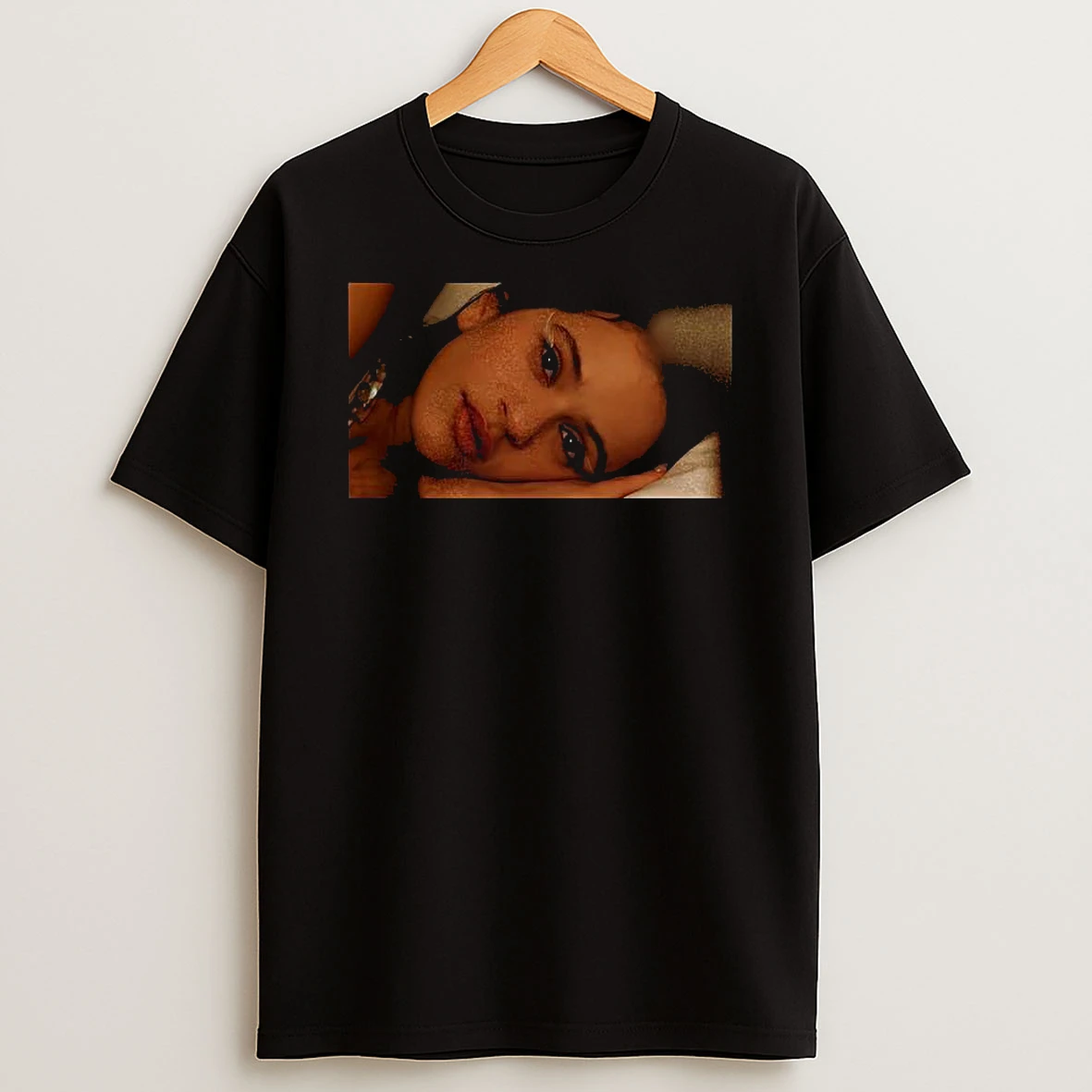 Leighton Meester Gossip Girl Image Shirts