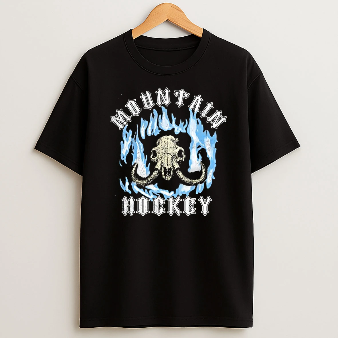 Mammoth Skull Mountain Hockey Graphic Shirts