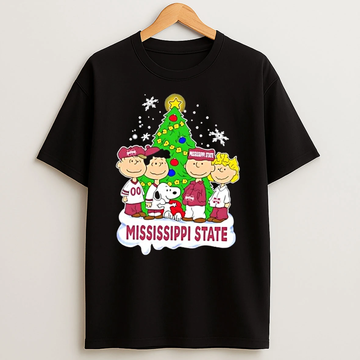 Mississippi State Bulldogs X Peanuts Snoopy And Friends Christmas Tree Shirts