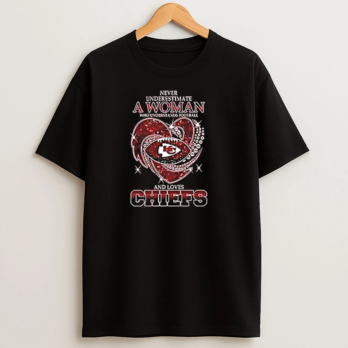 Nice Never Underestimate A Woman Who Understands Football And Loves Kansas City Chiefs Style T Shirts