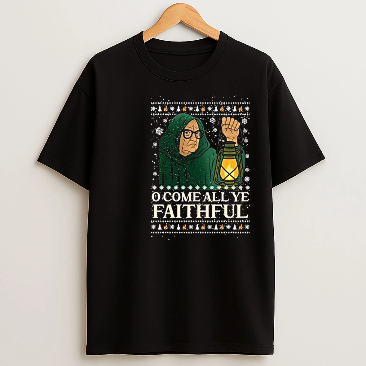 O Come All Ye Faithful Christmas Circle Black T Shirts