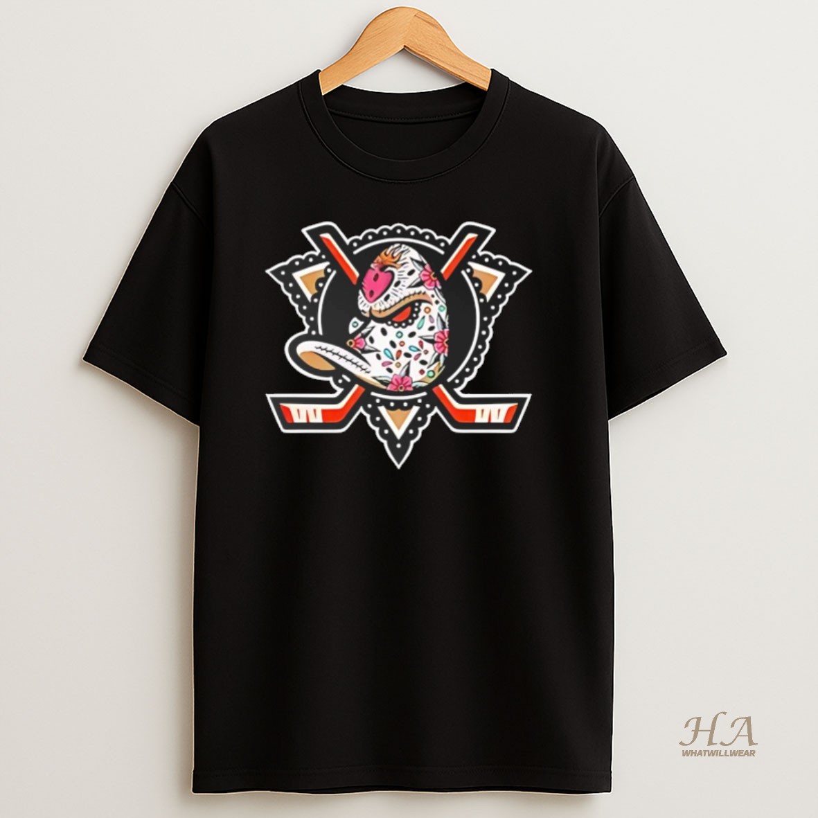 Official Anaheim Ducks Dia De Los Muertos 2025 Limited Edition Black Ornaments T Shirt