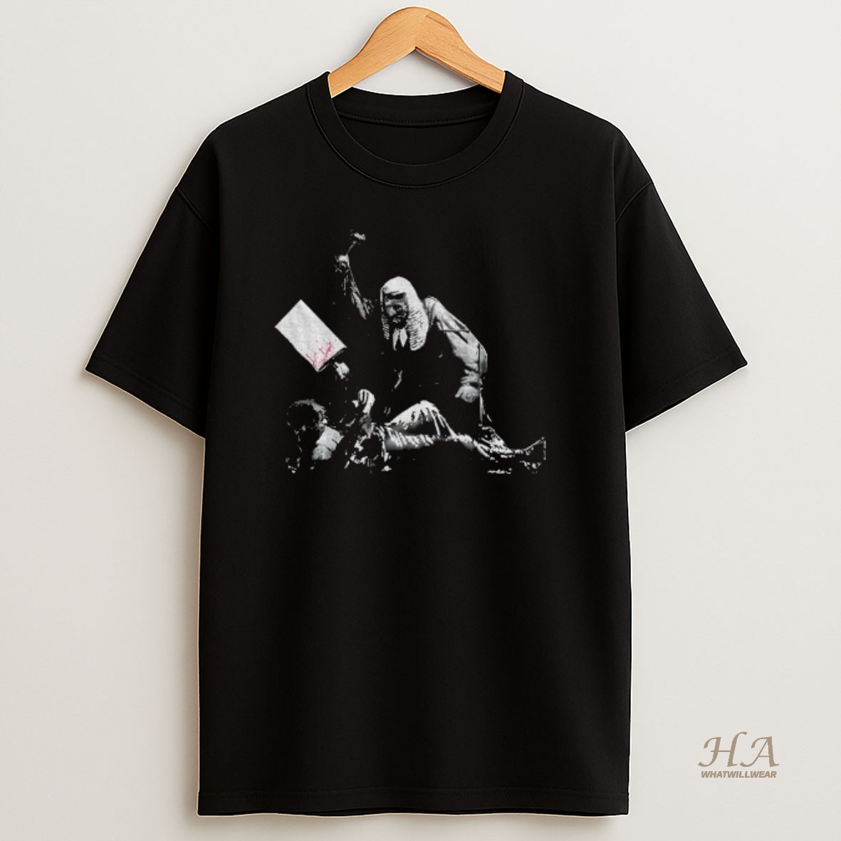 Official Banksy Royal Courts Of Justice Mural Anti War T Shirt
