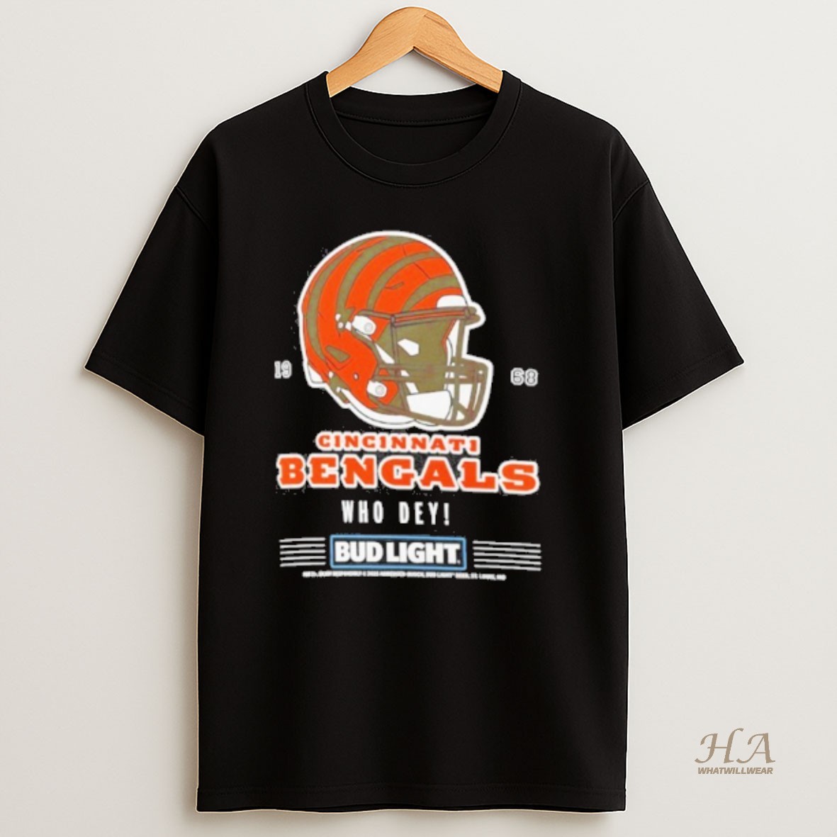 Official Bud Light X Cincinnati Bengals Who Dey Helmet T Shirt