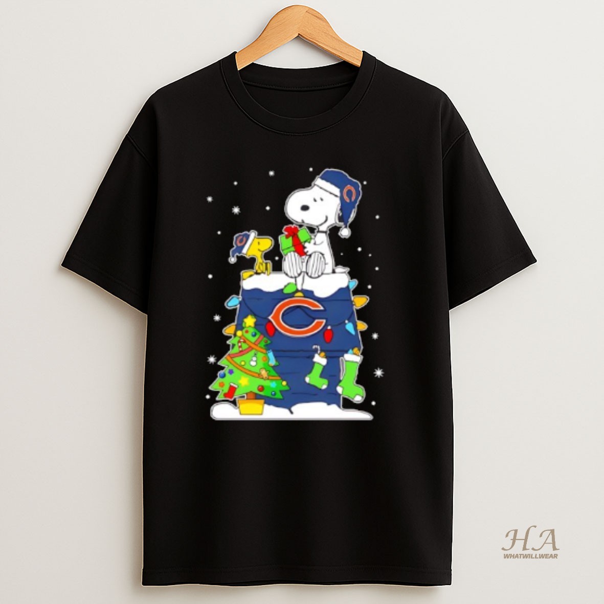 Official Chicago Bears Snoopy And Woodstock Christmas T Shirt